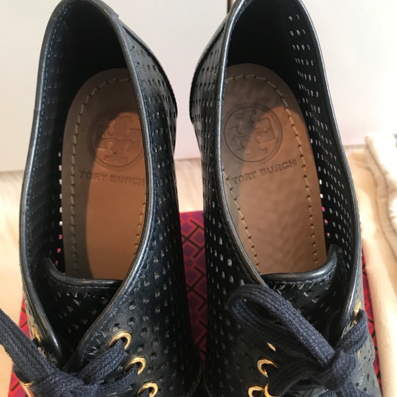 Tory Burch Booties Size 7 - Picture 2 of 9